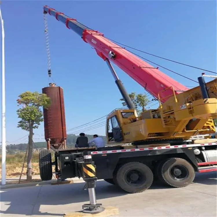 蒋湖农场专业吊车租赁多少钱