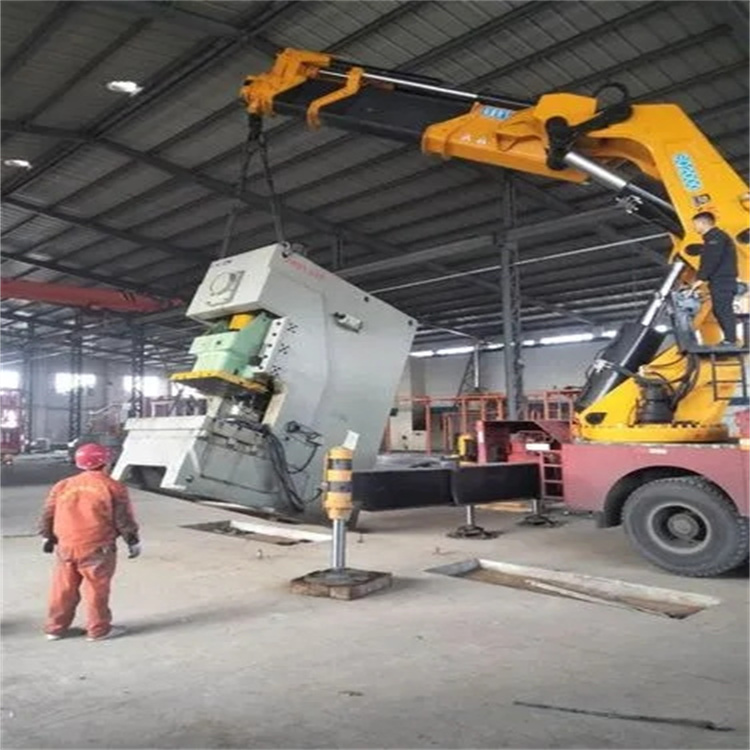 蒋湖农场80吨折臂吊车出租附近电话