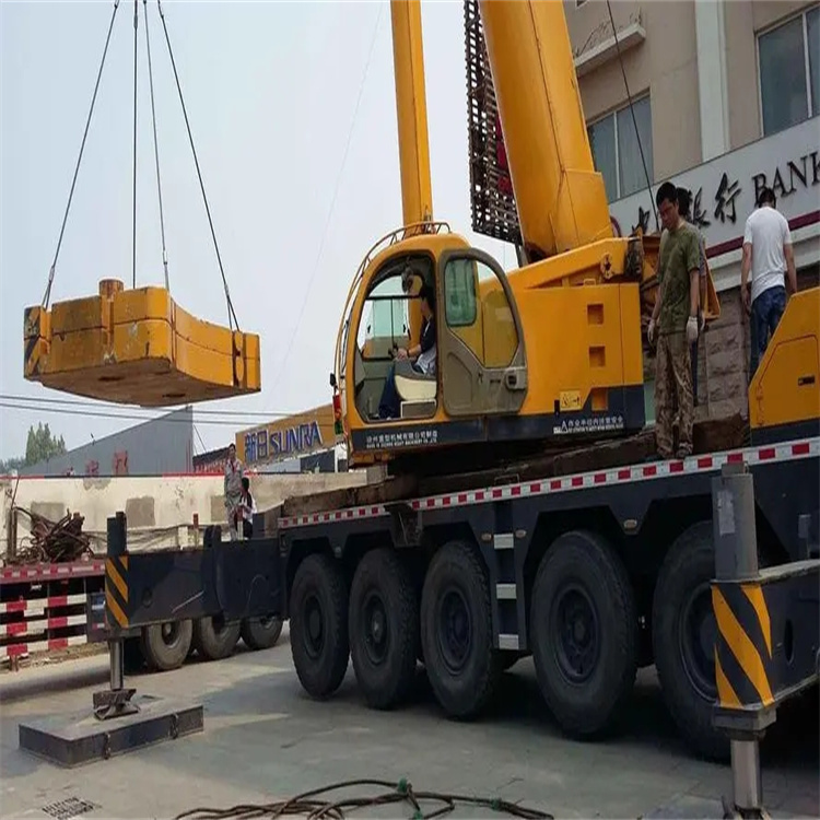 蒋湖农场当地吊车出租|机器吊装|75吨|工厂搬迁服务