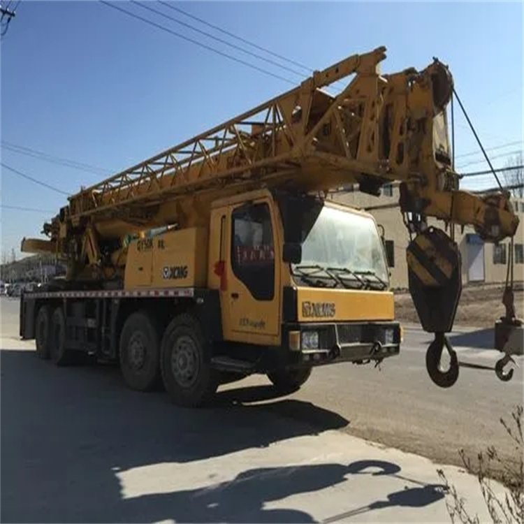 蒋湖农场哪里有专业吊车出租